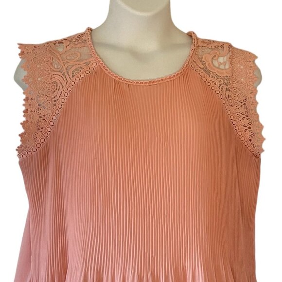 Forgotten Grace Mauve Sleeveless Top has Crocheted Lace Cap Sleeves Plus Size 1X - Picture 5 of 8